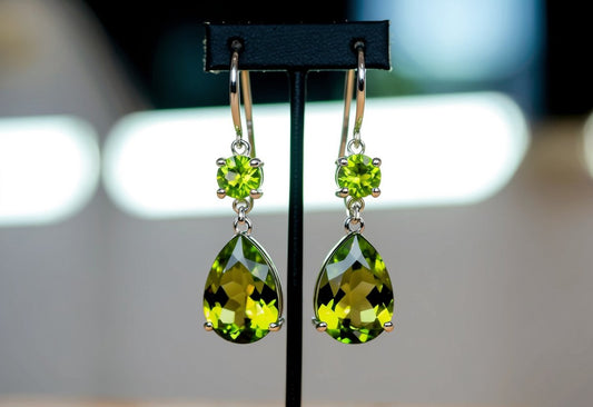 Peridot Earrings - Abbott Atelier