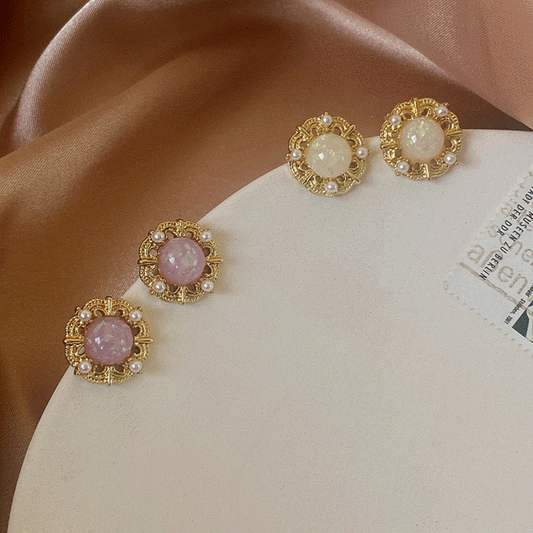 [Clearance] Baroque Stud Earrings - Sue (3 Colors)