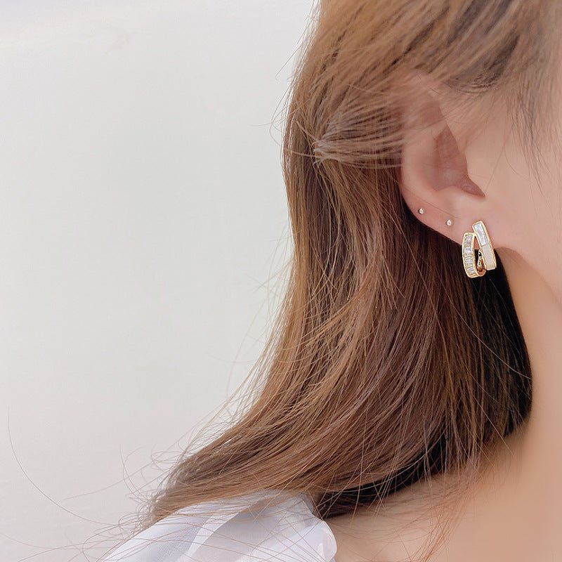 9 to 5 Earrings - Alexa - Hypoallergenic - Abbott Atelier