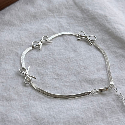 Silver Bow Bracelet