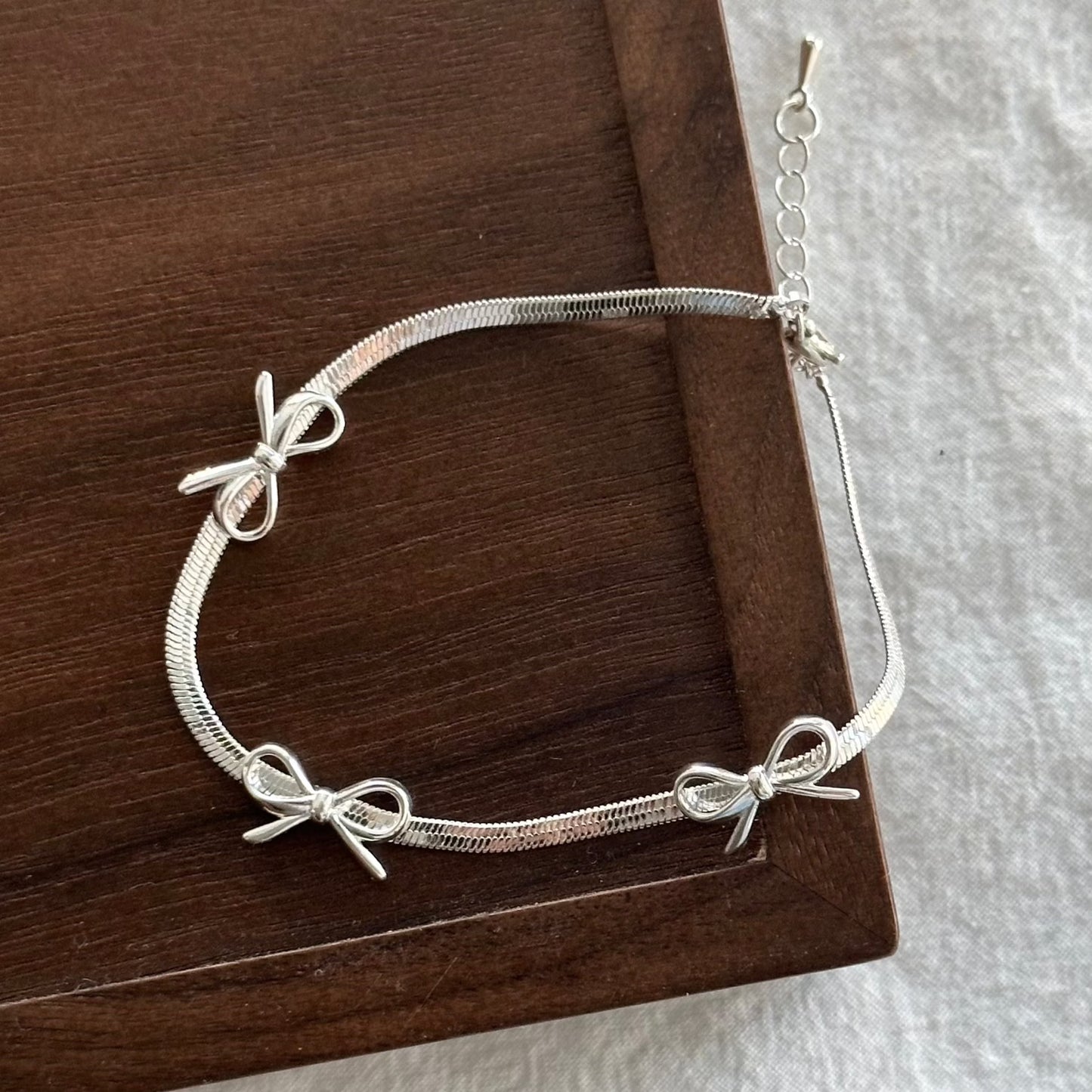 Silver Bow Bracelet