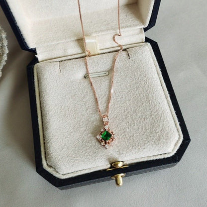 Baroque Emerald Necklace (Solid Silver) - Hypoallergenic - Abbott Atelier