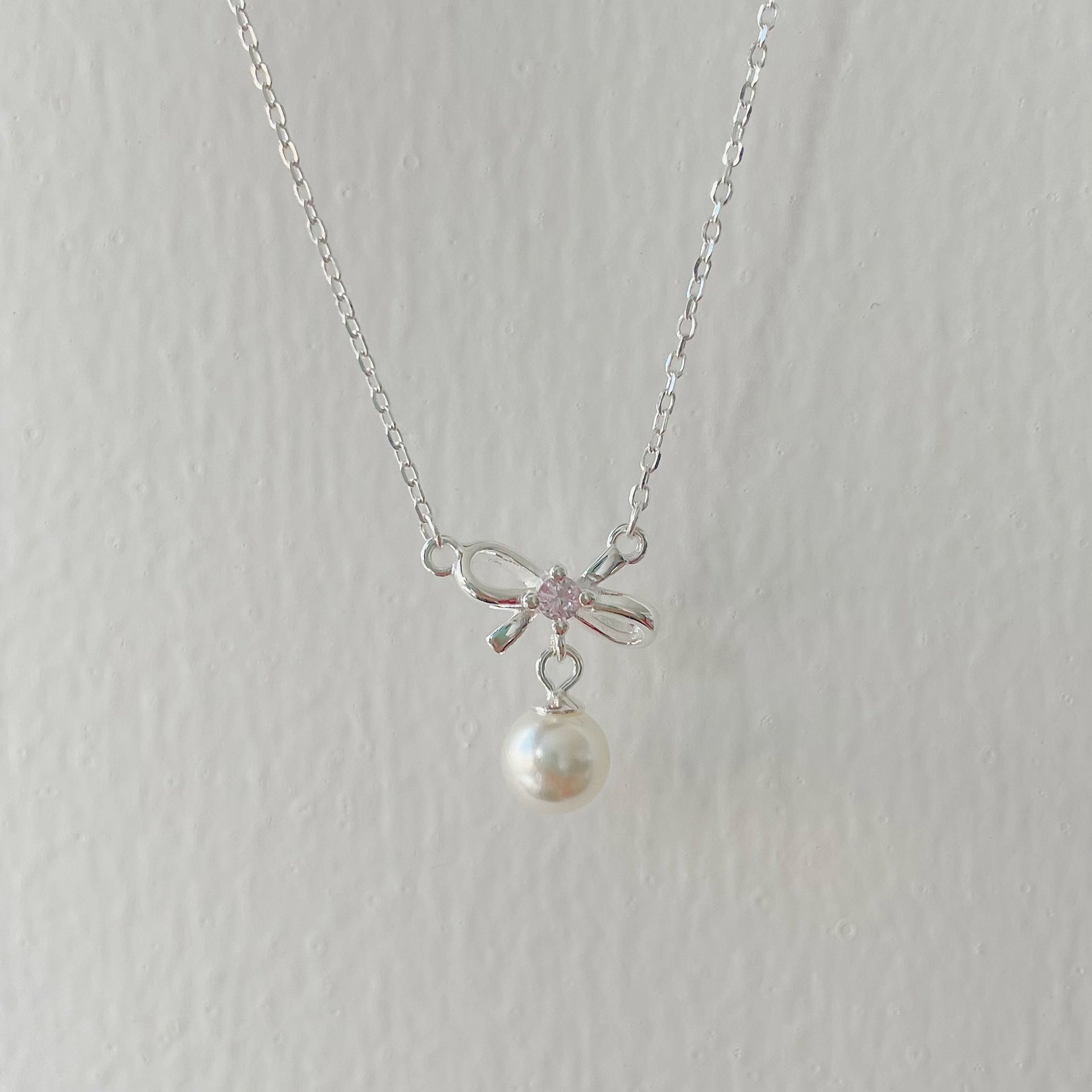 Bow and Pearl Necklace (Solid Silver) - Cady - Hypoallergenic - Abbott Atelier