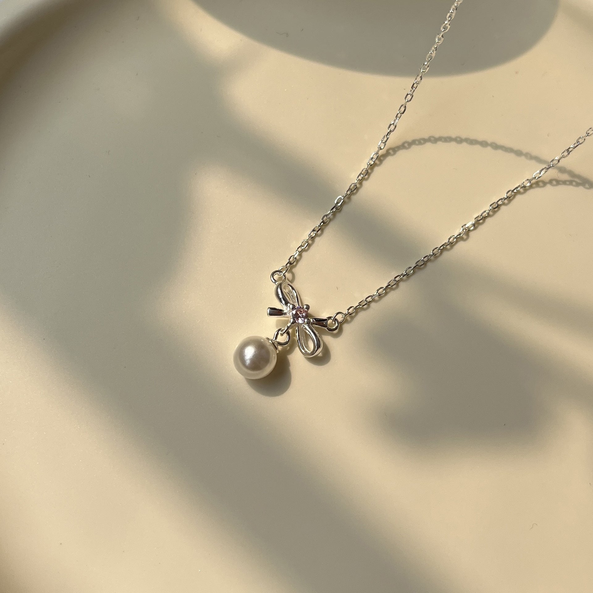 Bow and Pearl Necklace (Solid Silver) - Cady - Hypoallergenic - Abbott Atelier