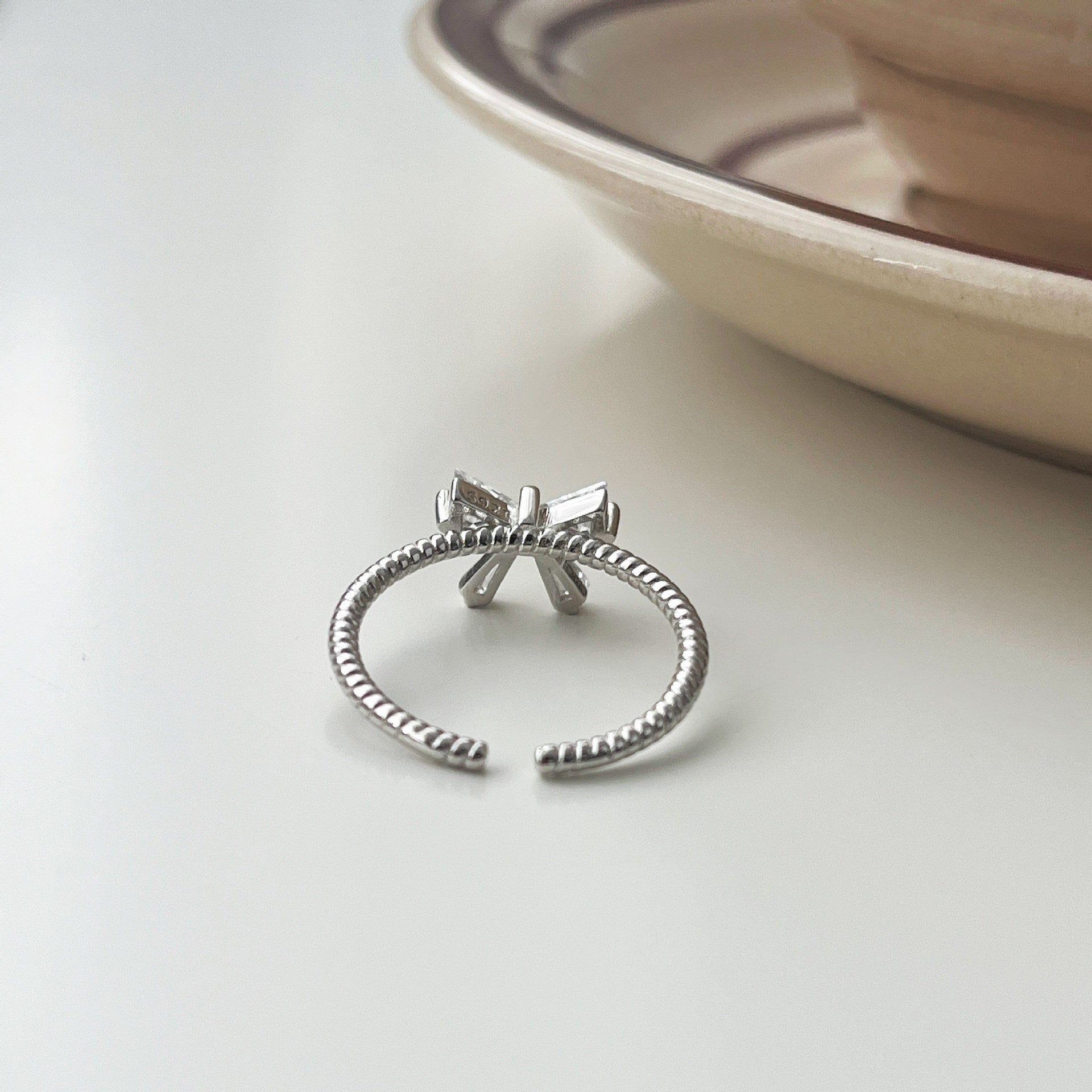 Bow Ring (Solid Silver) - Jenna - Hypoallergenic - Abbott Atelier