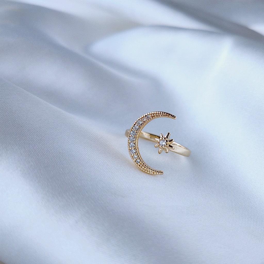 [Clearance] Moon and Star Ring - Giselle - Gold - Plated - Abbott Atelier