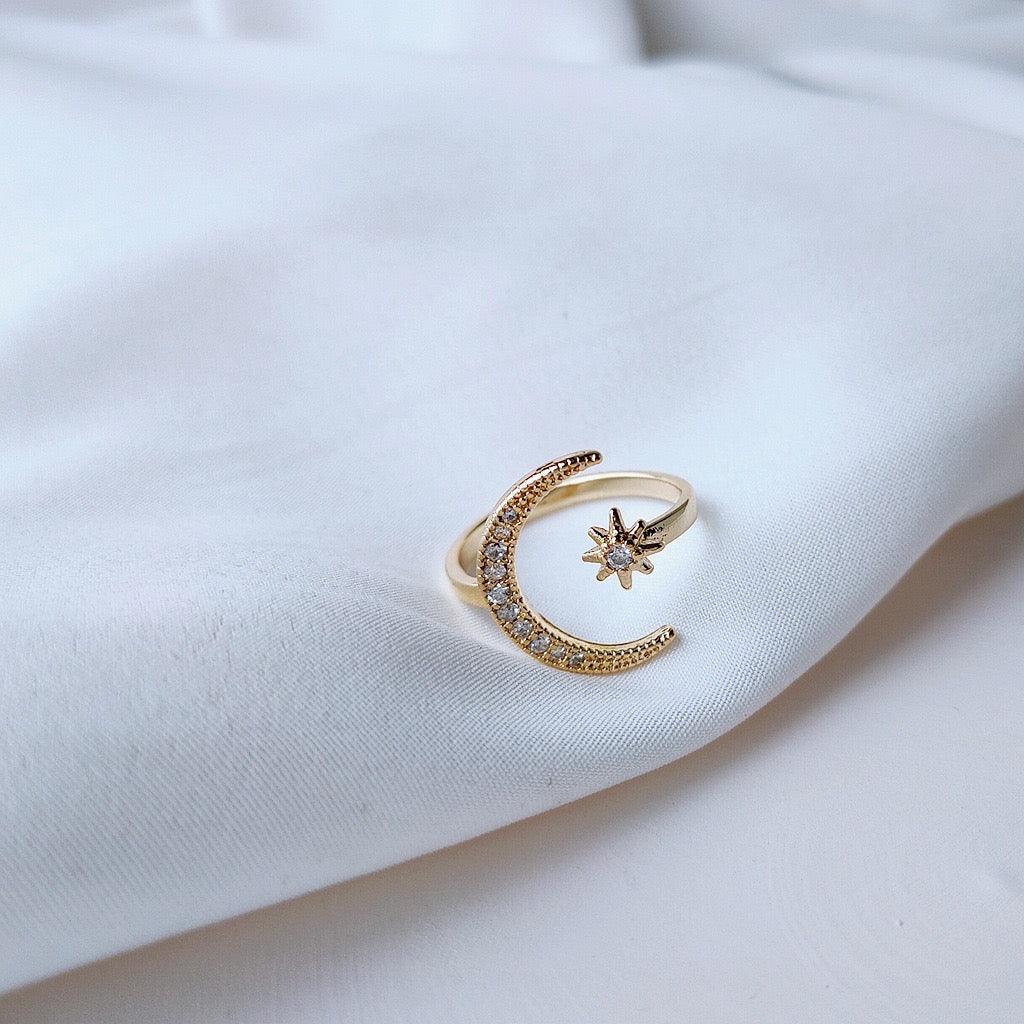 [Clearance] Moon and Star Ring - Giselle - Gold - Plated - Abbott Atelier