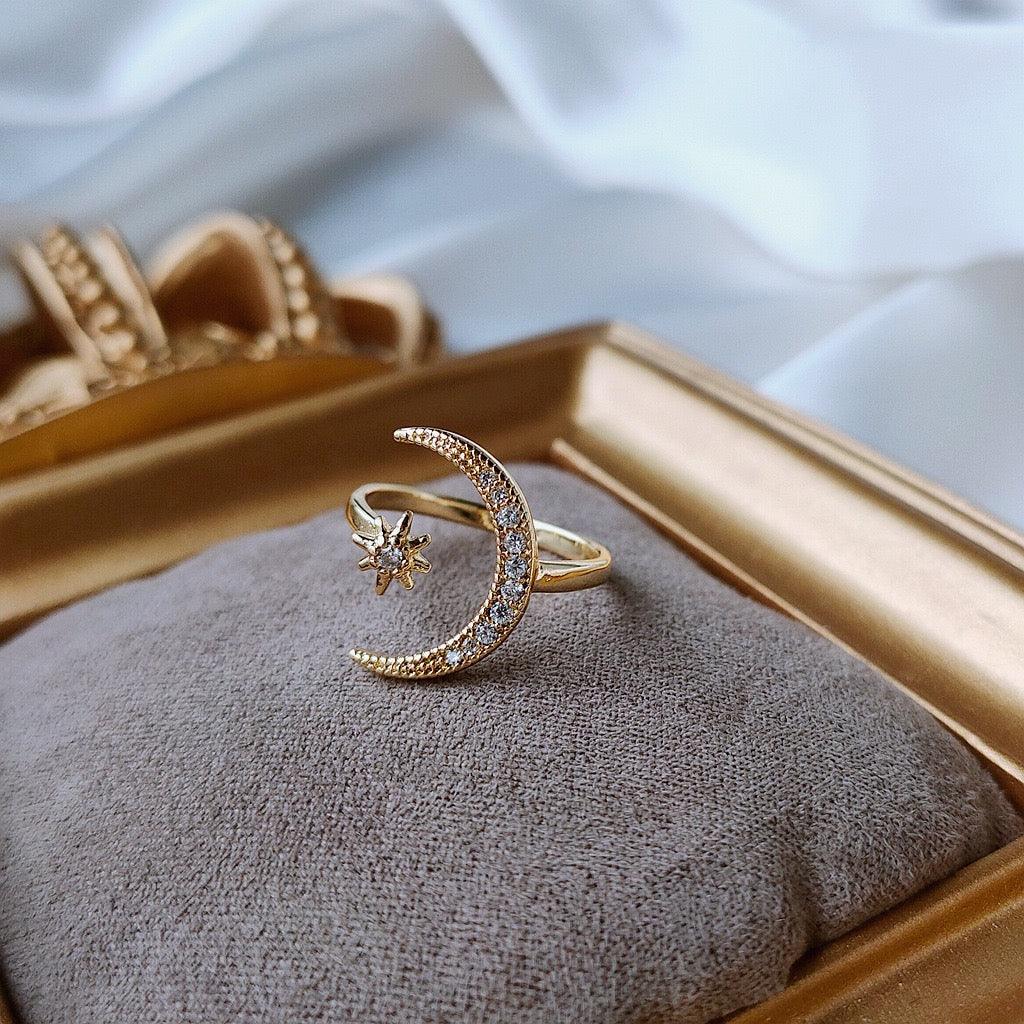 [Clearance] Moon and Star Ring - Giselle - Gold - Plated - Abbott Atelier