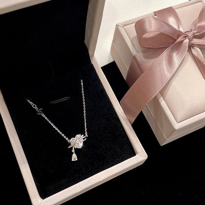 Crystal Heart Necklace (Solid Silver) - Hypoallergenic - Abbott Atelier