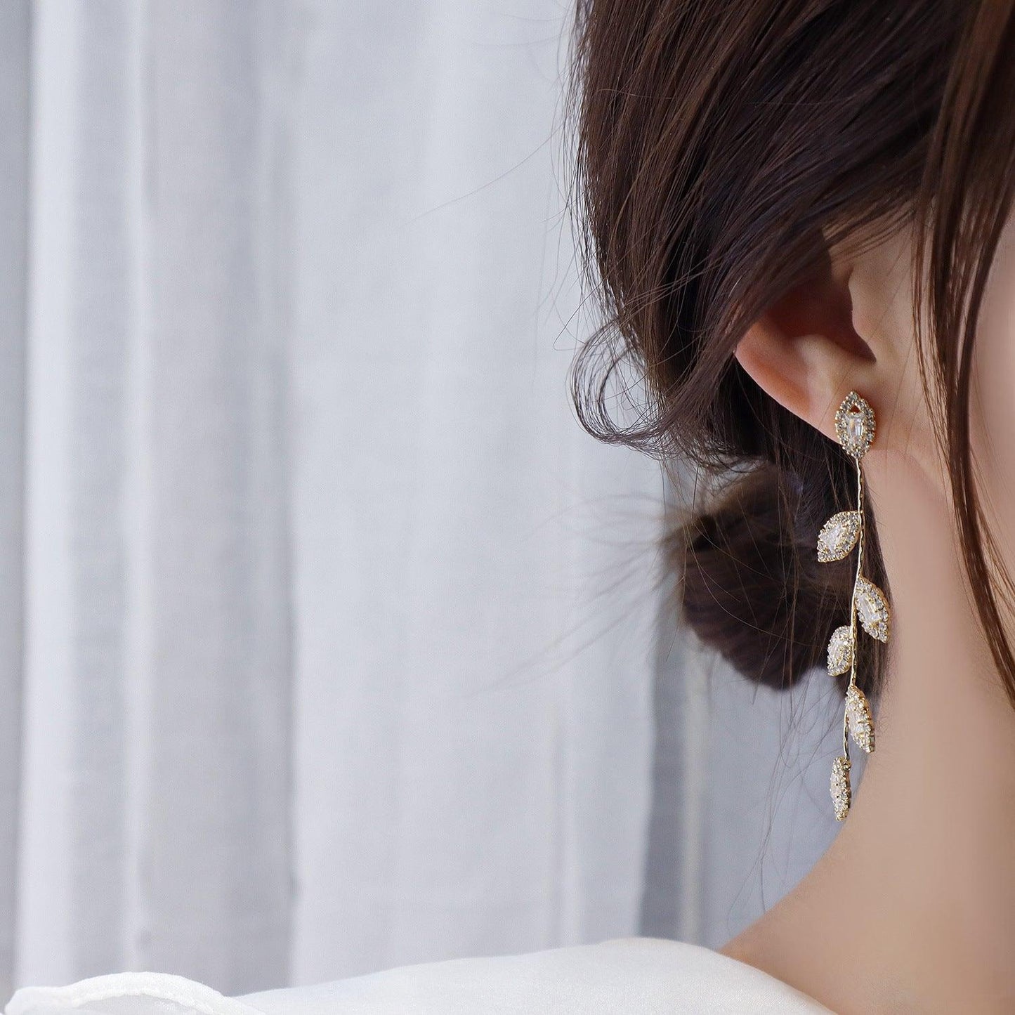 Floral Drop Earrings - Kiara - Hypoallergenic - Abbott Atelier