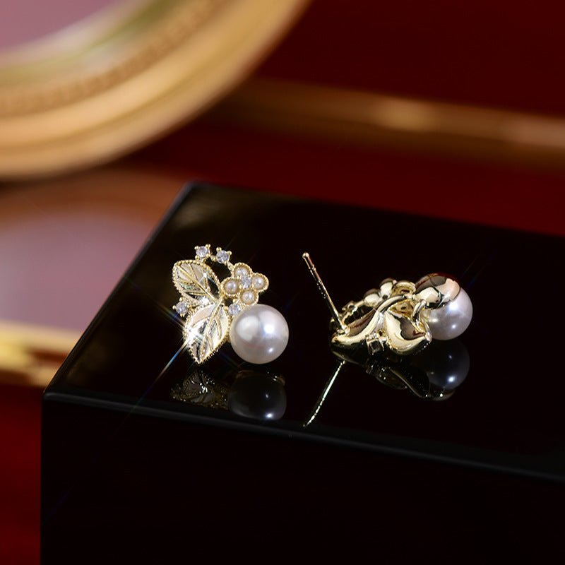 Floral Pearl Earrings - Hypoallergenic - Abbott Atelier