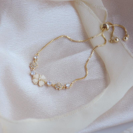 Lucky Clover Bracelet - Gold - Plated - Abbott Atelier