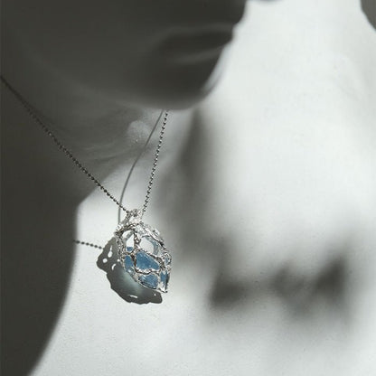 Ocean Heart Necklace - Gold - Plated - Abbott Atelier
