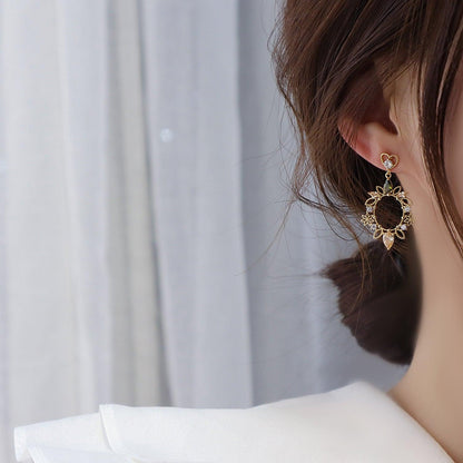 [Sample Sale] Baroque Earrings - Kaitlyn - Hypoallergenic - Abbott Atelier