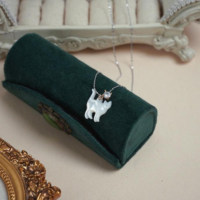 The Cat Necklace (Solid Silver) - Hypoallergenic - Abbott Atelier