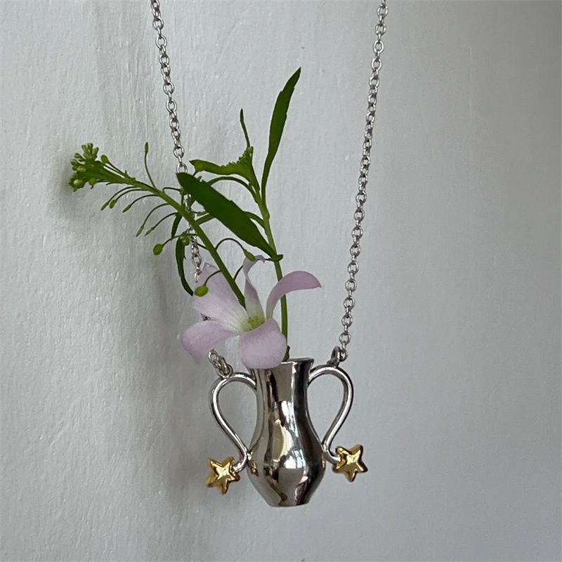 Vase of Stars Necklace - Gold Plated - Abbott Atelier