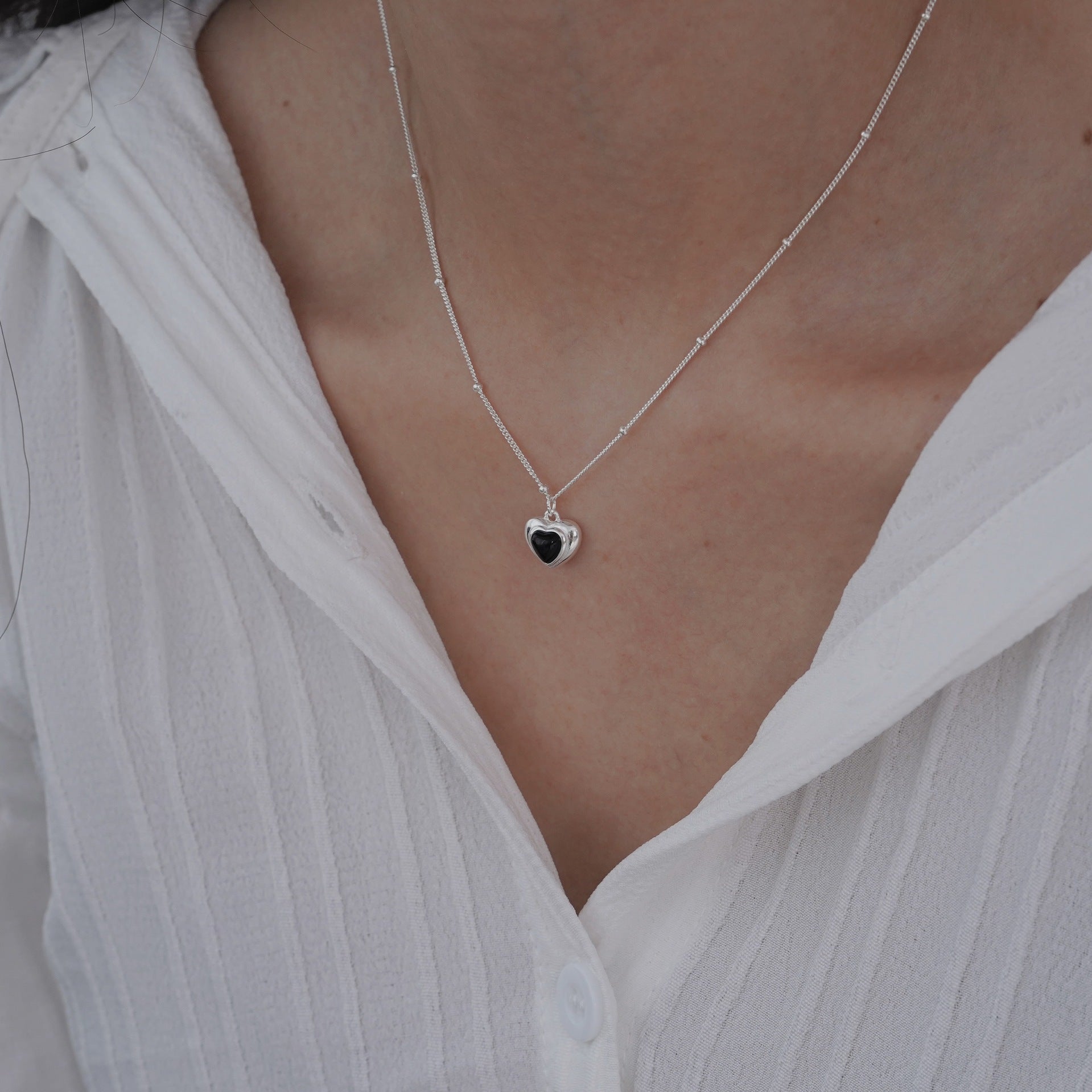 Vintage Heart Necklace (Solid Silver) - Hypoallergenic - Abbott Atelier