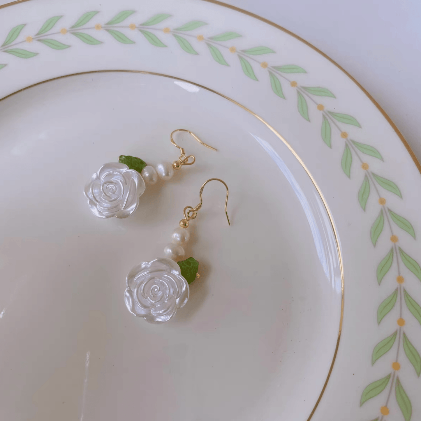 White Rose Earrings - Hypoallergenic - Abbott Atelier